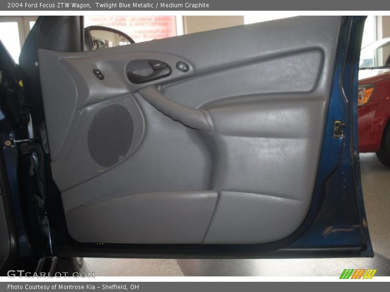 Twilight Blue Metallic / Medium Graphite 2004 Ford Focus ZTW Wagon