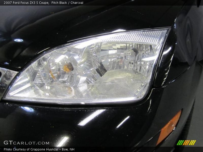 Pitch Black / Charcoal 2007 Ford Focus ZX3 S Coupe