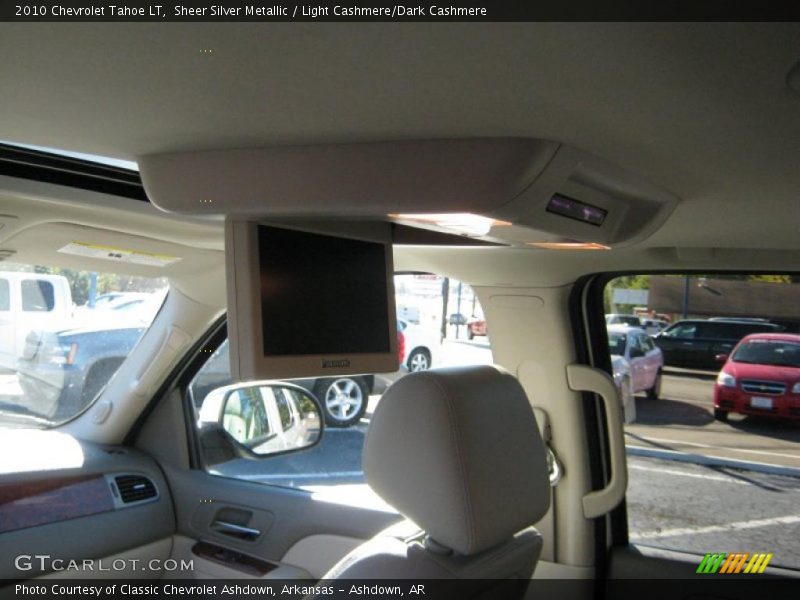 Sheer Silver Metallic / Light Cashmere/Dark Cashmere 2010 Chevrolet Tahoe LT