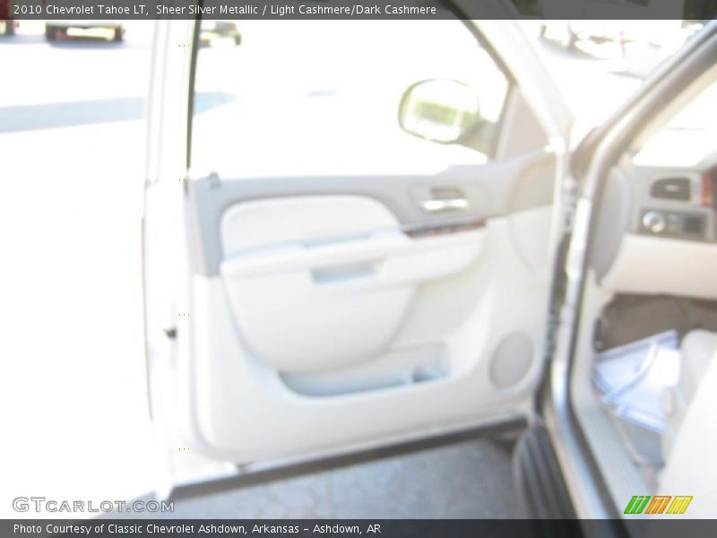 Sheer Silver Metallic / Light Cashmere/Dark Cashmere 2010 Chevrolet Tahoe LT