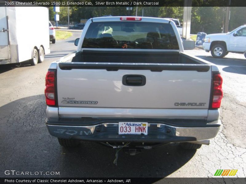 Silver Birch Metallic / Dark Charcoal 2005 Chevrolet Silverado 1500 LS Extended Cab