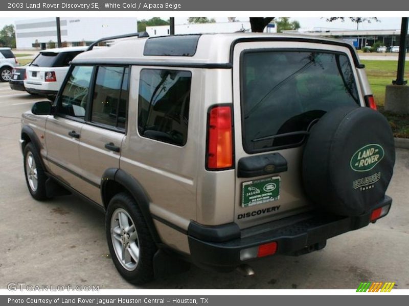 White Gold / Alpaca Beige 2003 Land Rover Discovery SE