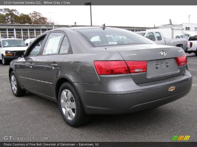 Willow Gray / Gray 2010 Hyundai Sonata GLS