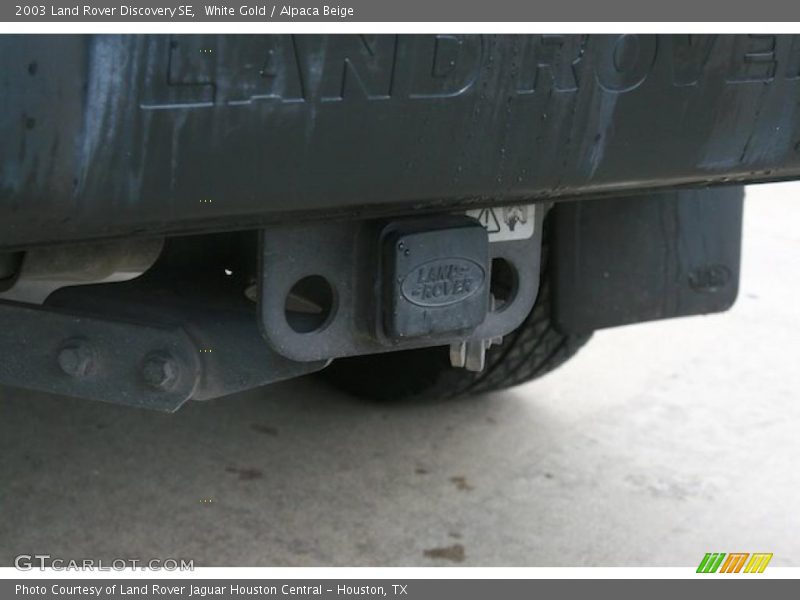 White Gold / Alpaca Beige 2003 Land Rover Discovery SE