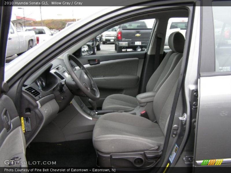 Willow Gray / Gray 2010 Hyundai Sonata GLS
