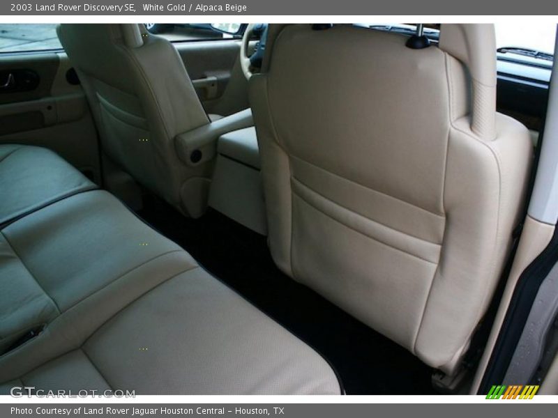White Gold / Alpaca Beige 2003 Land Rover Discovery SE