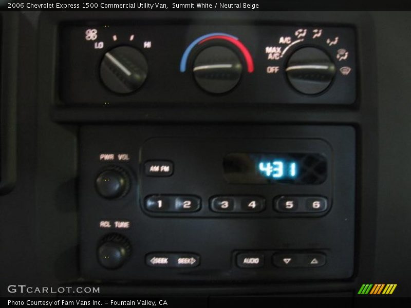 Summit White / Neutral Beige 2006 Chevrolet Express 1500 Commercial Utility Van