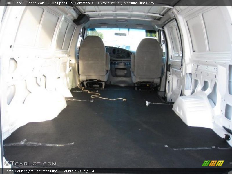 Oxford White / Medium Flint Grey 2007 Ford E Series Van E350 Super Duty Commercial