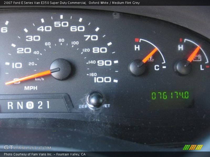 Oxford White / Medium Flint Grey 2007 Ford E Series Van E350 Super Duty Commercial