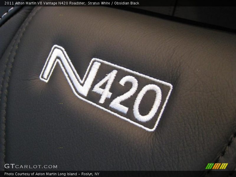  2011 V8 Vantage N420 Roadster Logo