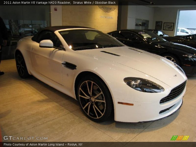 Stratus White / Obsidian Black 2011 Aston Martin V8 Vantage N420 Roadster