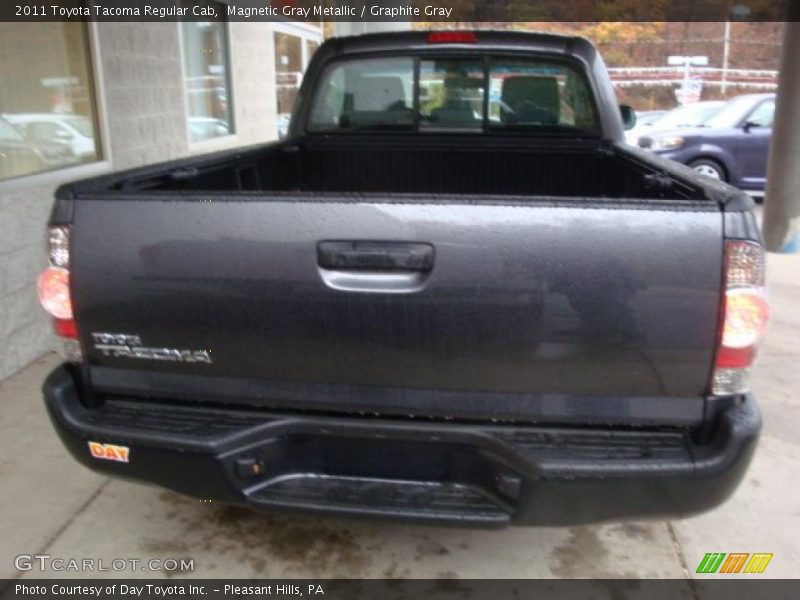 Magnetic Gray Metallic / Graphite Gray 2011 Toyota Tacoma Regular Cab