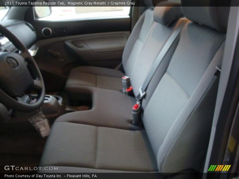 Magnetic Gray Metallic / Graphite Gray 2011 Toyota Tacoma Regular Cab