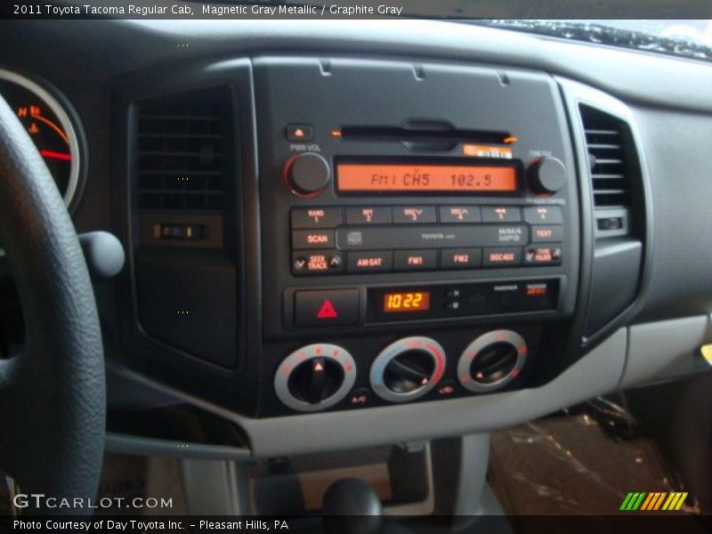 Magnetic Gray Metallic / Graphite Gray 2011 Toyota Tacoma Regular Cab
