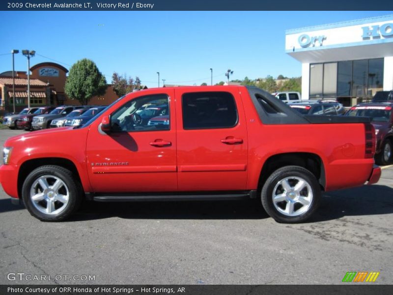 Victory Red / Ebony 2009 Chevrolet Avalanche LT