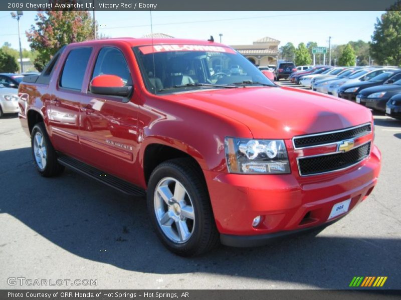Victory Red / Ebony 2009 Chevrolet Avalanche LT