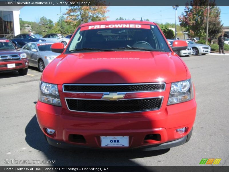 Victory Red / Ebony 2009 Chevrolet Avalanche LT