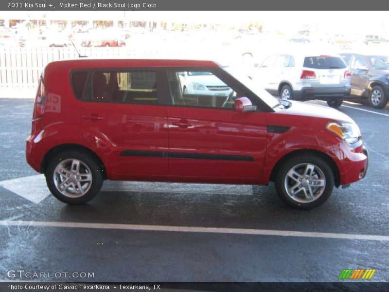Molten Red / Black Soul Logo Cloth 2011 Kia Soul +