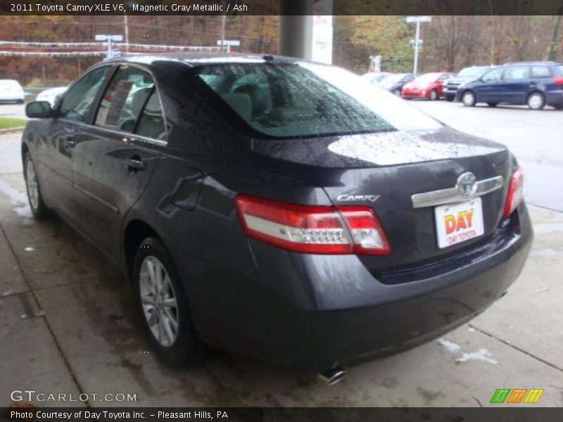 Magnetic Gray Metallic / Ash 2011 Toyota Camry XLE V6