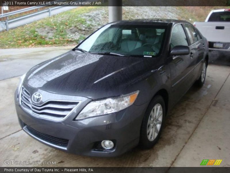 Magnetic Gray Metallic / Ash 2011 Toyota Camry XLE V6