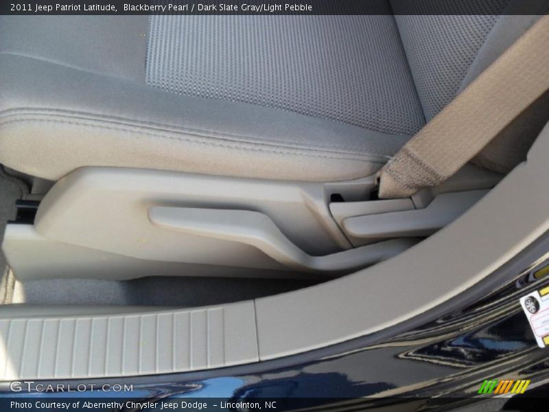 Blackberry Pearl / Dark Slate Gray/Light Pebble 2011 Jeep Patriot Latitude