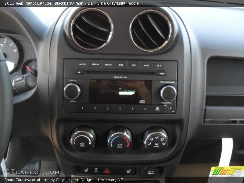 Blackberry Pearl / Dark Slate Gray/Light Pebble 2011 Jeep Patriot Latitude