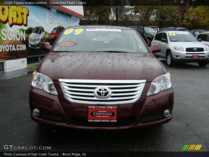 Cassis Red Pearl / Ivory 2009 Toyota Avalon Limited