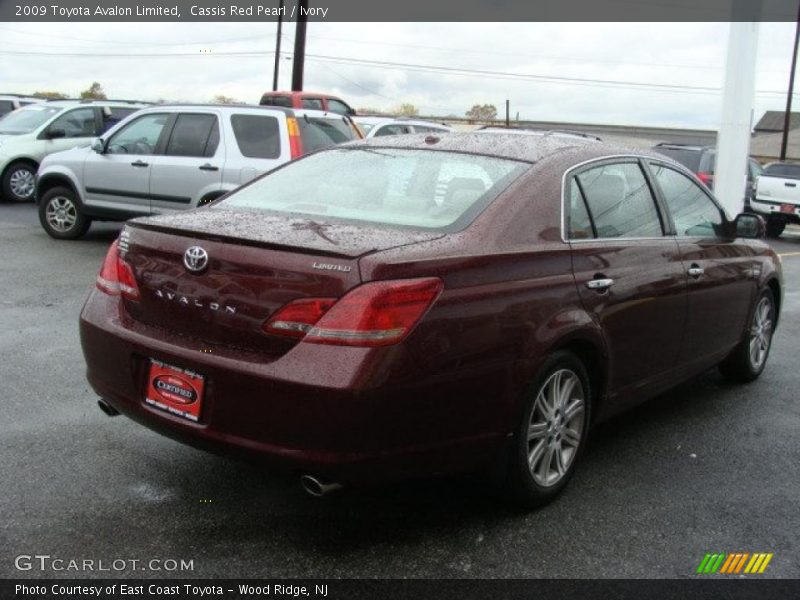 Cassis Red Pearl / Ivory 2009 Toyota Avalon Limited