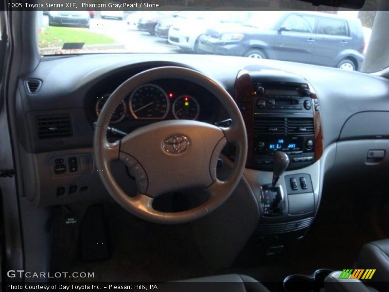Phantom Gray Pearl / Stone 2005 Toyota Sienna XLE