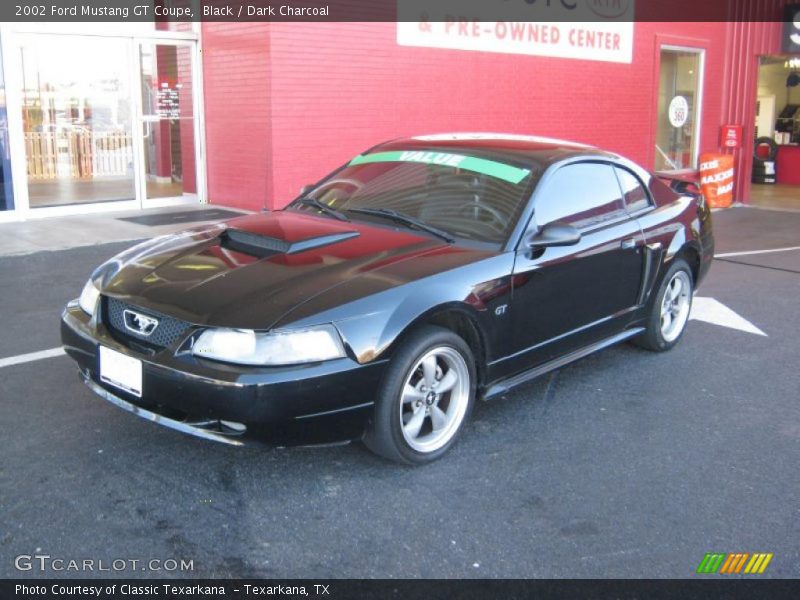 Black / Dark Charcoal 2002 Ford Mustang GT Coupe