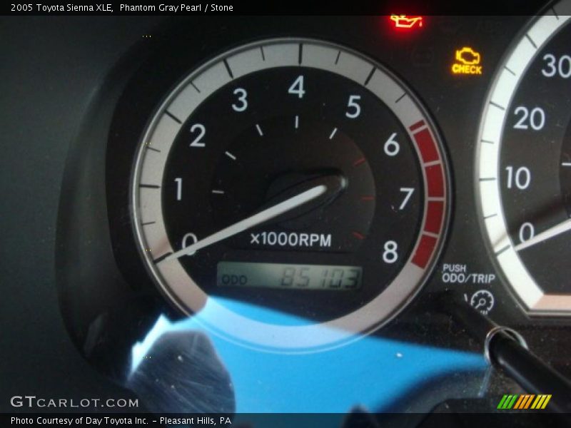 Phantom Gray Pearl / Stone 2005 Toyota Sienna XLE