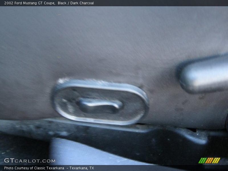 Black / Dark Charcoal 2002 Ford Mustang GT Coupe