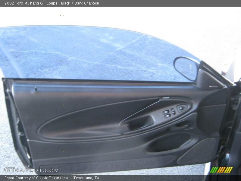 Black / Dark Charcoal 2002 Ford Mustang GT Coupe