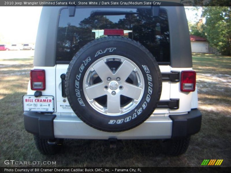 Stone White / Dark Slate Gray/Medium Slate Gray 2010 Jeep Wrangler Unlimited Sahara 4x4
