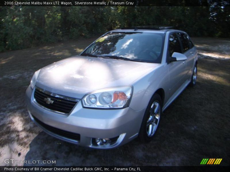 Front 3/4 View of 2006 Malibu Maxx LTZ Wagon