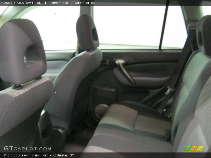 Titanium Metallic / Dark Charcoal 2005 Toyota RAV4 4WD