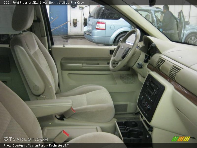 Silver Birch Metallic / Flint Grey 2004 Ford Freestar SEL
