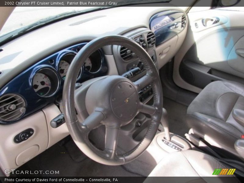 Patriot Blue Pearlcoat / Gray 2002 Chrysler PT Cruiser Limited