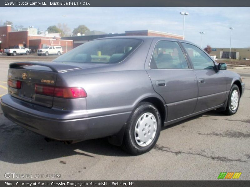 Dusk Blue Pearl / Oak 1998 Toyota Camry LE
