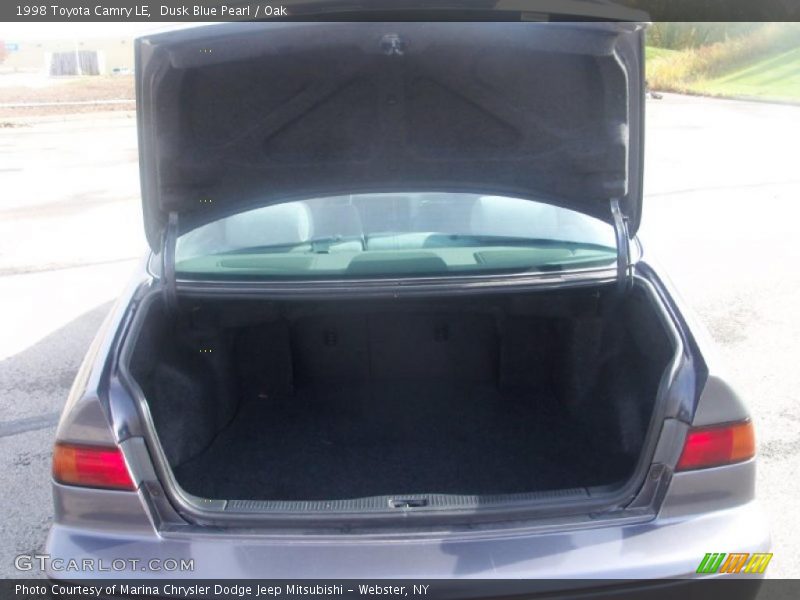 Dusk Blue Pearl / Oak 1998 Toyota Camry LE