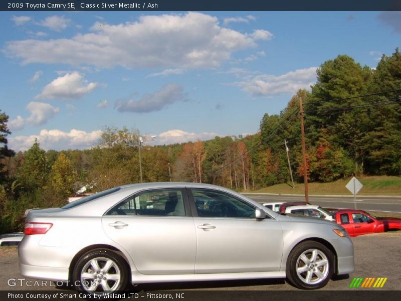 Classic Silver Metallic / Ash 2009 Toyota Camry SE
