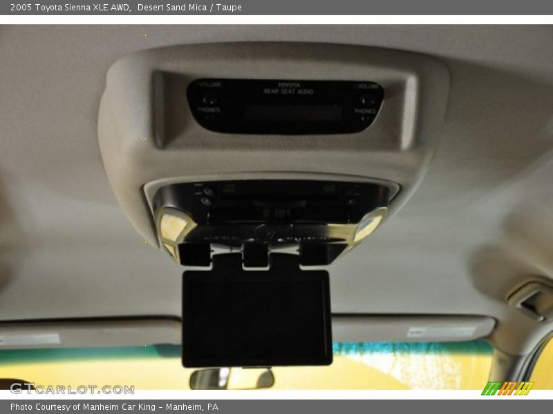 Desert Sand Mica / Taupe 2005 Toyota Sienna XLE AWD