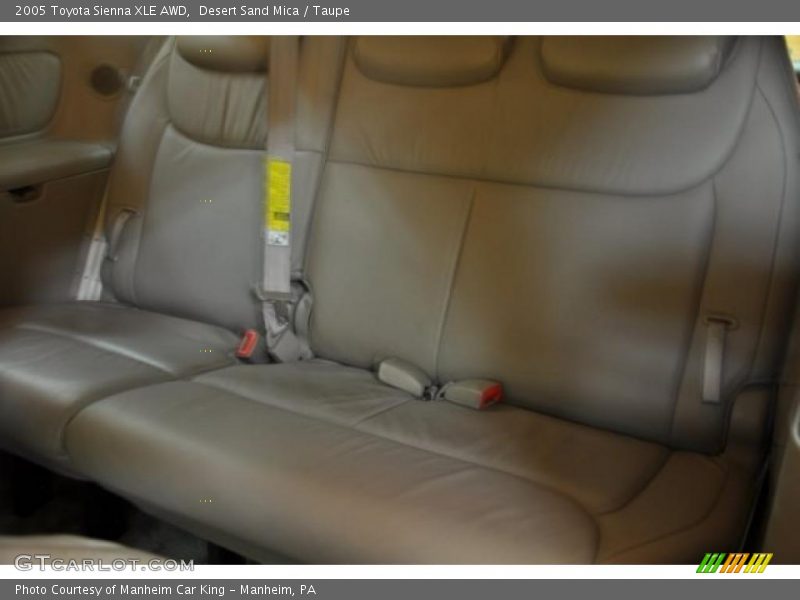 Desert Sand Mica / Taupe 2005 Toyota Sienna XLE AWD