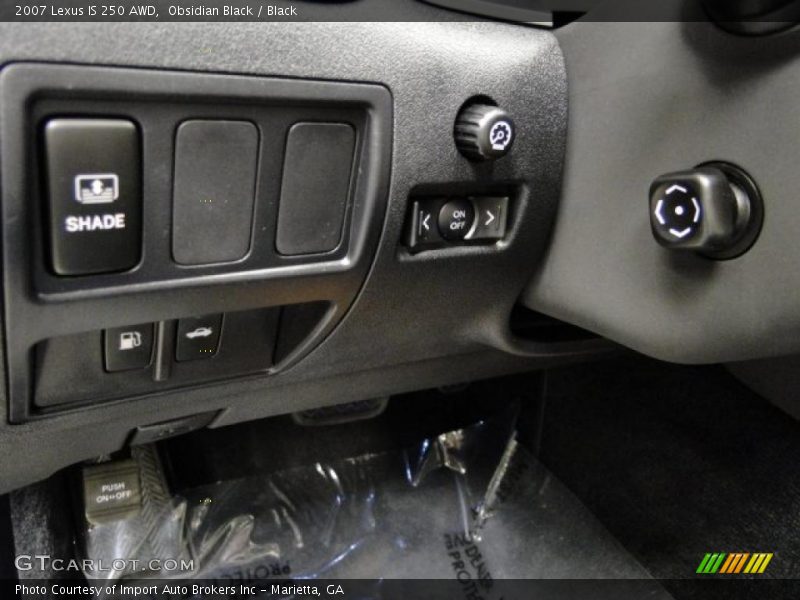 Controls of 2007 IS 250 AWD