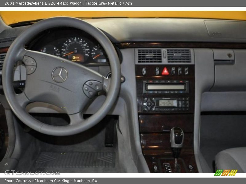 Tectite Grey Metallic / Ash 2001 Mercedes-Benz E 320 4Matic Wagon