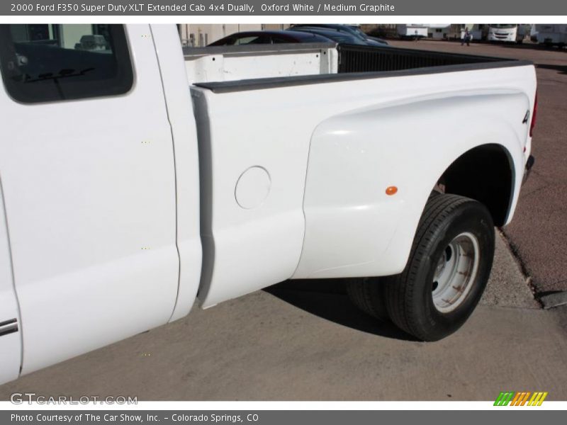Oxford White / Medium Graphite 2000 Ford F350 Super Duty XLT Extended Cab 4x4 Dually