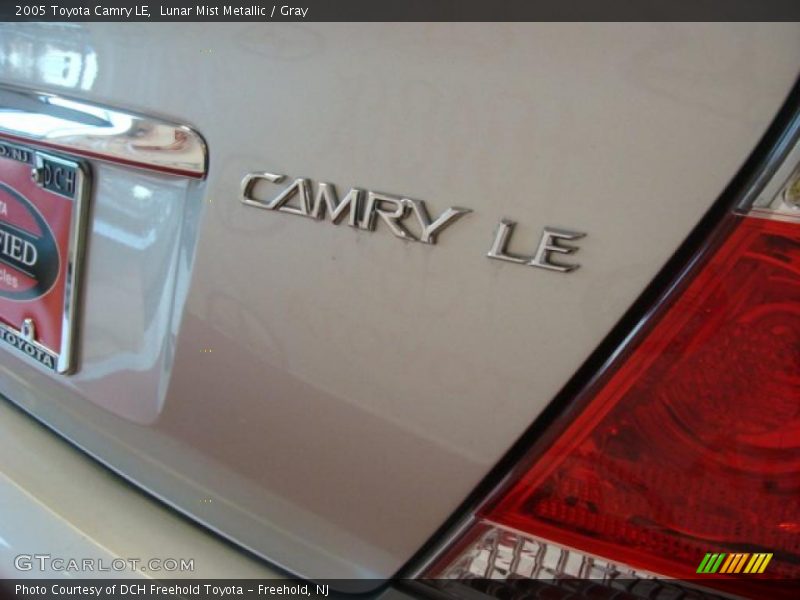 Lunar Mist Metallic / Gray 2005 Toyota Camry LE