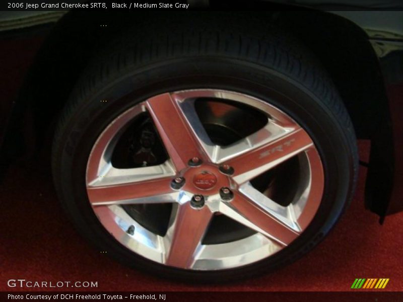  2006 Grand Cherokee SRT8 Wheel