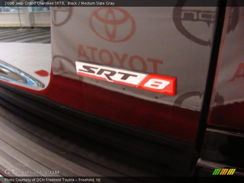  2006 Grand Cherokee SRT8 Logo