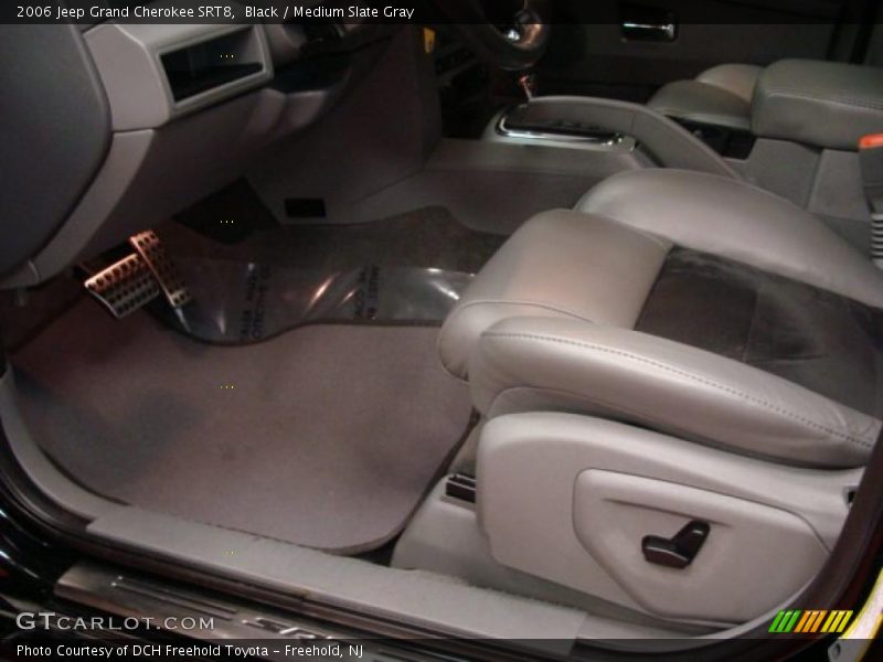 2006 Grand Cherokee SRT8 Medium Slate Gray Interior